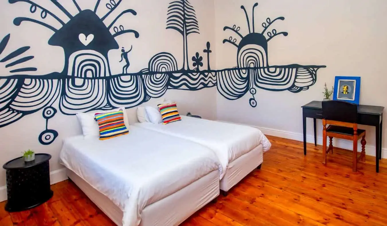 Ein Zimmer im Villa Viva Hostel in Kapstadt, Südafrika
