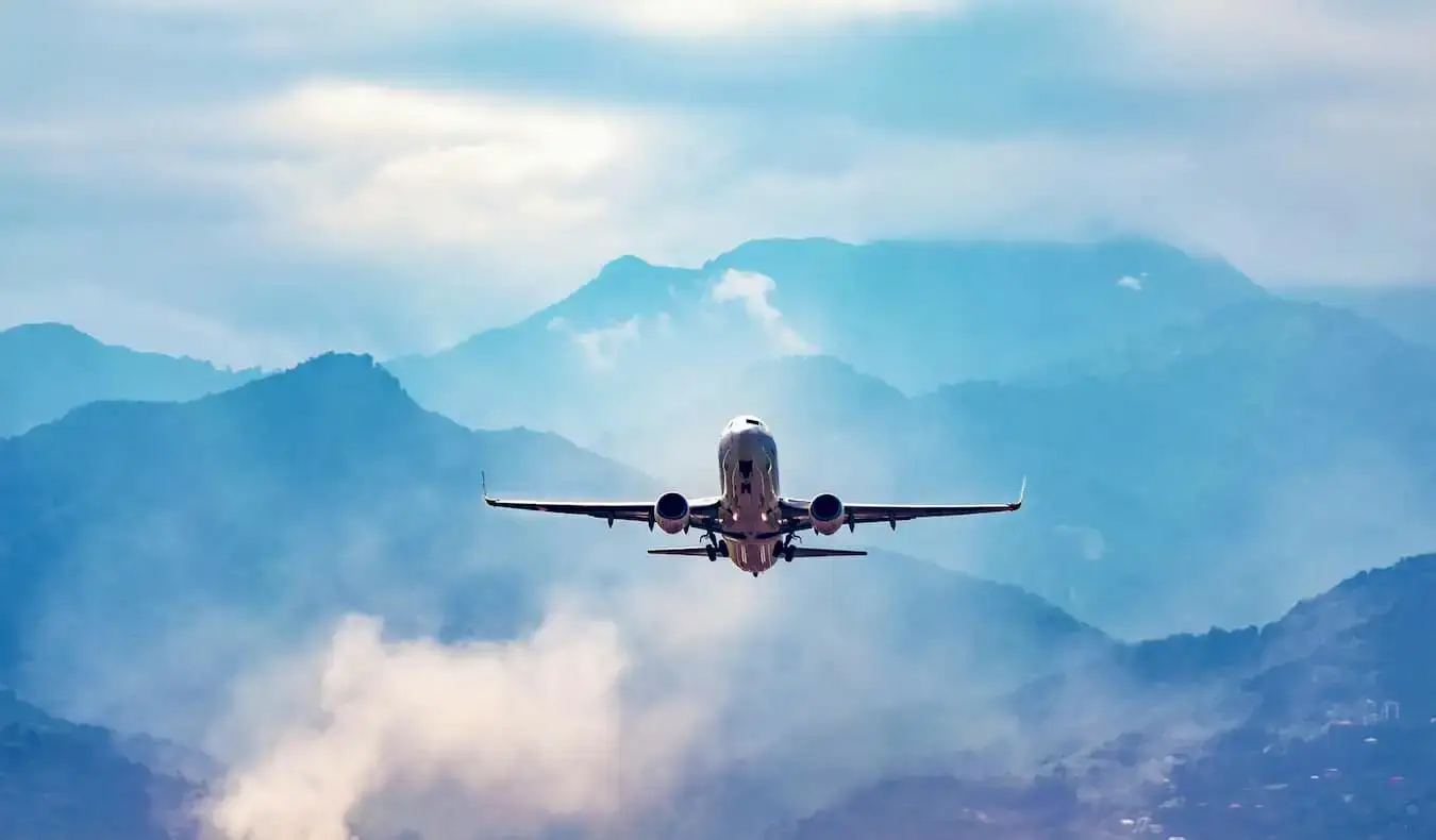 Преглед на Skyscanner: Най-добрият уебсайт за намиране на евтини полети