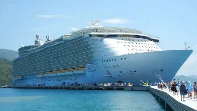 Offre croisière de dernière minute sur le point de quitter le port