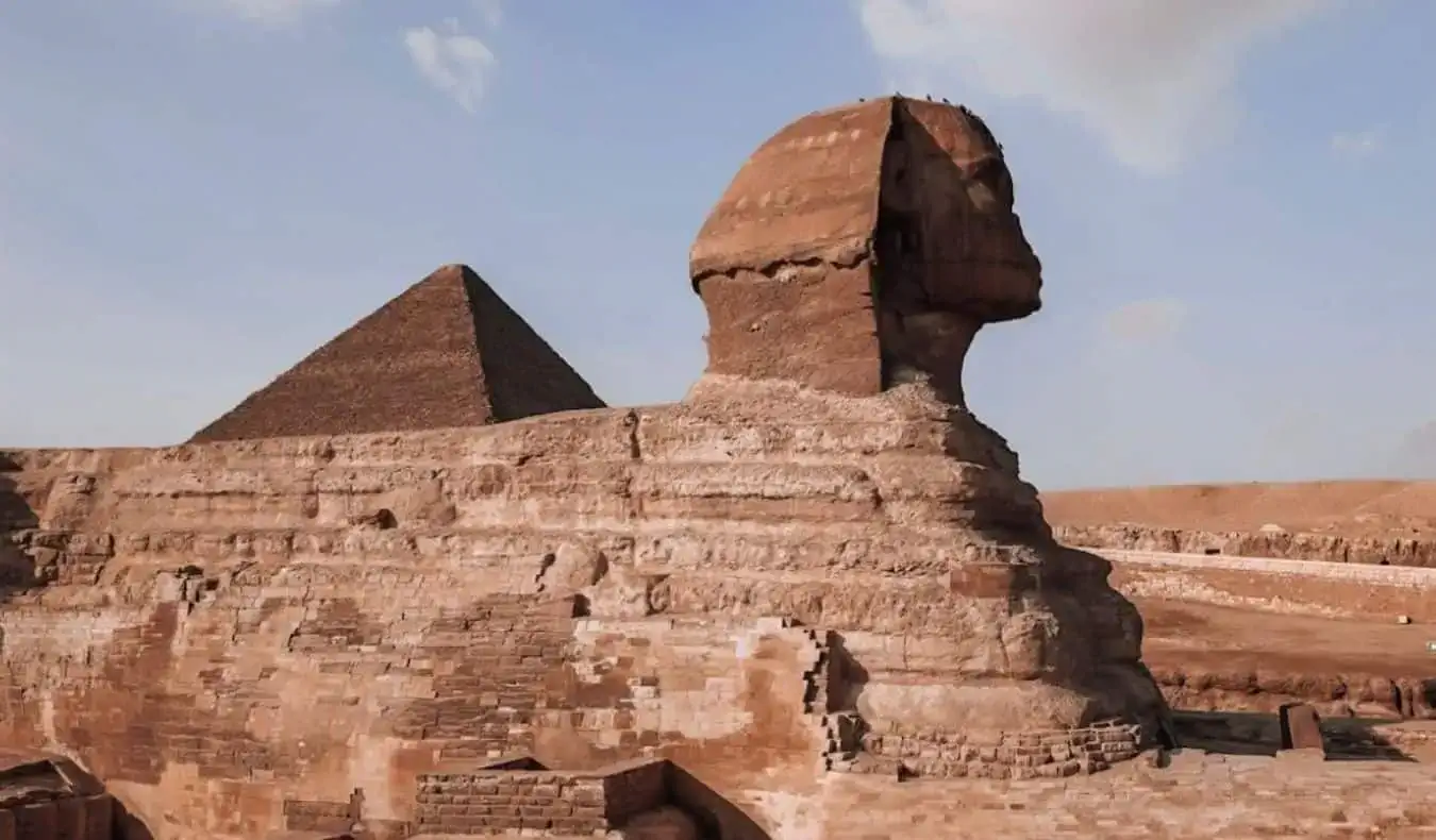 La statue emblématique du Sphynx en Egypte