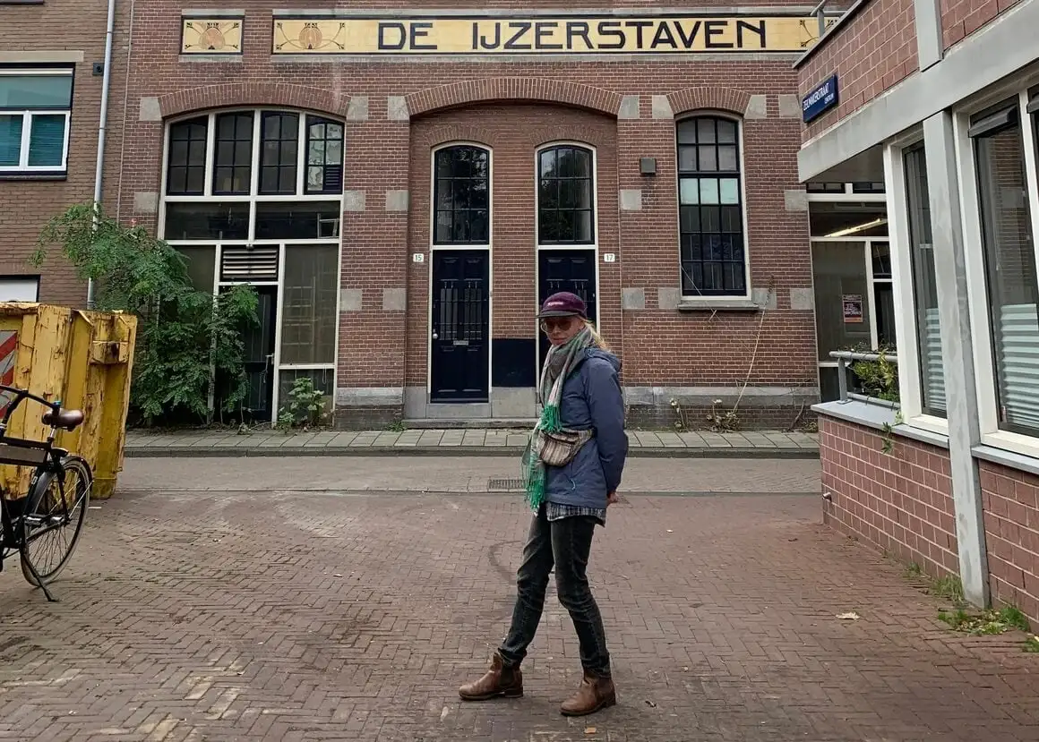 ¿Es Ámsterdam segura para viajar? (2024 • Consejos de expertos)