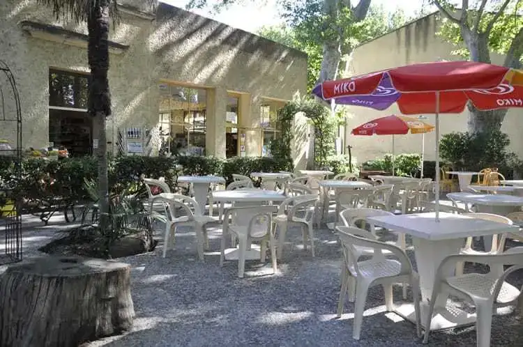 Najlepšie hostely Auberge Bagatelle v Avignone
