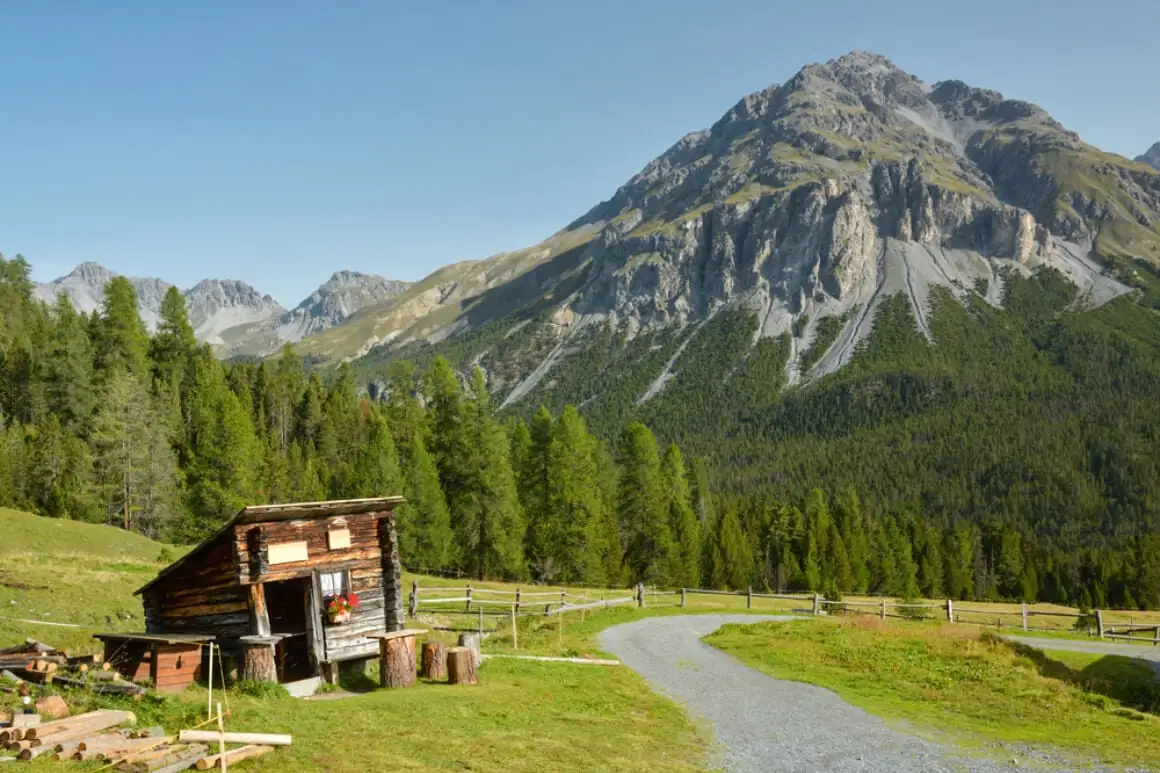 9 Taman Negara Mesti Dilihat di Switzerland