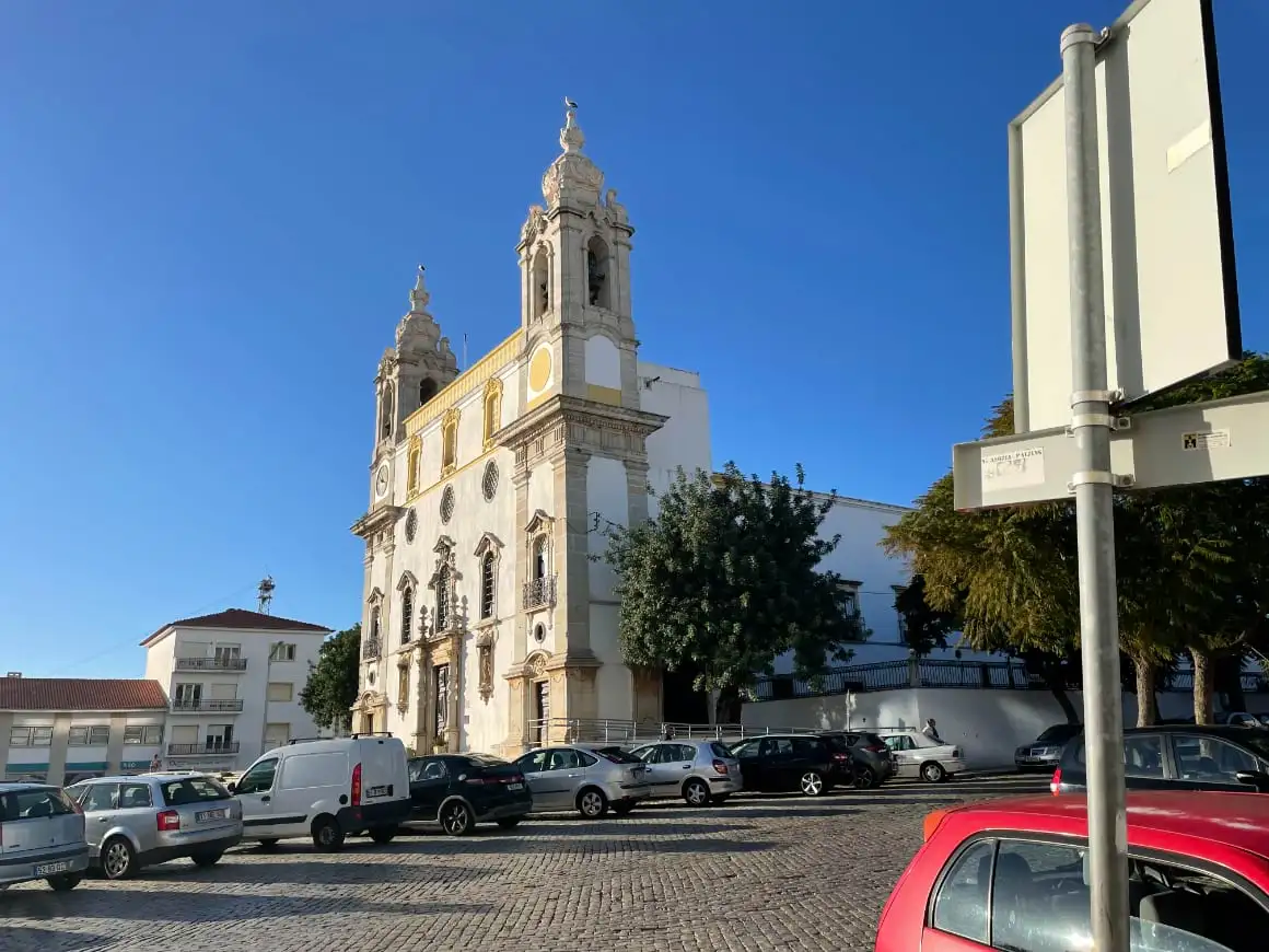 Kur apsistoti Faro mieste (2024 m. • PAŠIAUSIAI rajonai!)