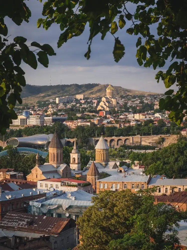 Igreja da Santa Trindade da Betlemi Street Tbilisi Backpacking Georgia