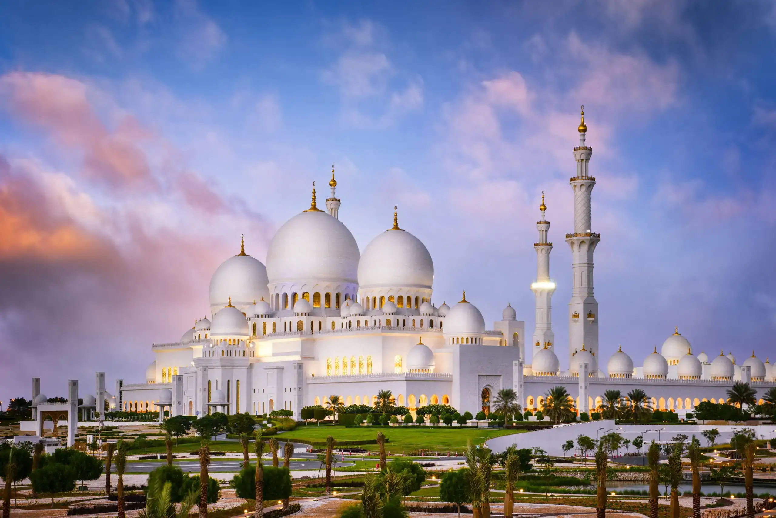 Unde să stați în Abu Dhabi (cele mai bune locuri în 2024)