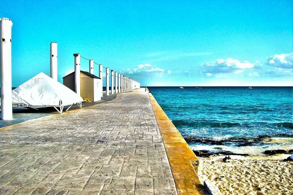 5 auberges INCROYABLES à Playa del Carmen (2024 • Guide d'initié !)