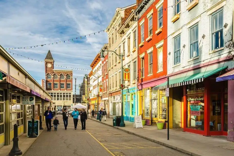 Hvor skal man bo i Cincinnati (2024 • SEDESTE områder!)