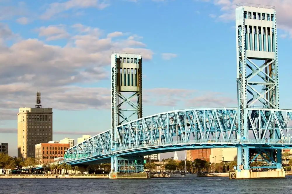Où séjourner à Jacksonville, Floride (2024 • Zones les plus cool !)