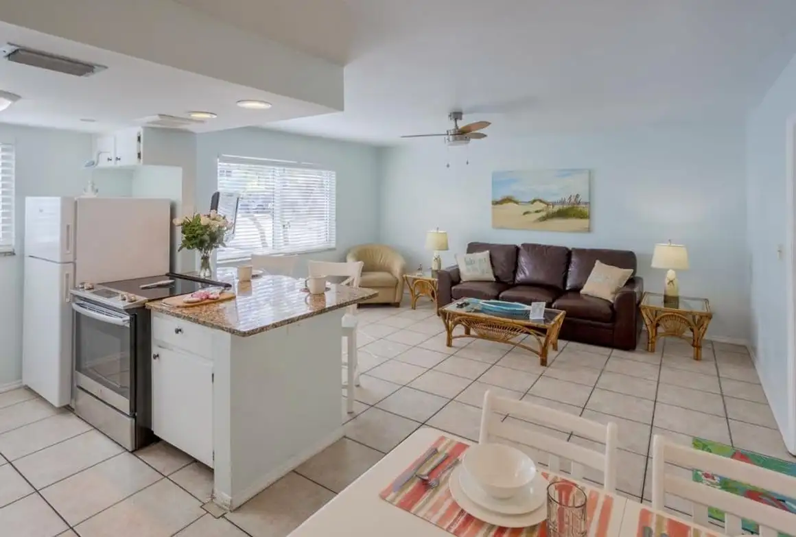 Cottage moderne, Saint-Pétersbourg FL