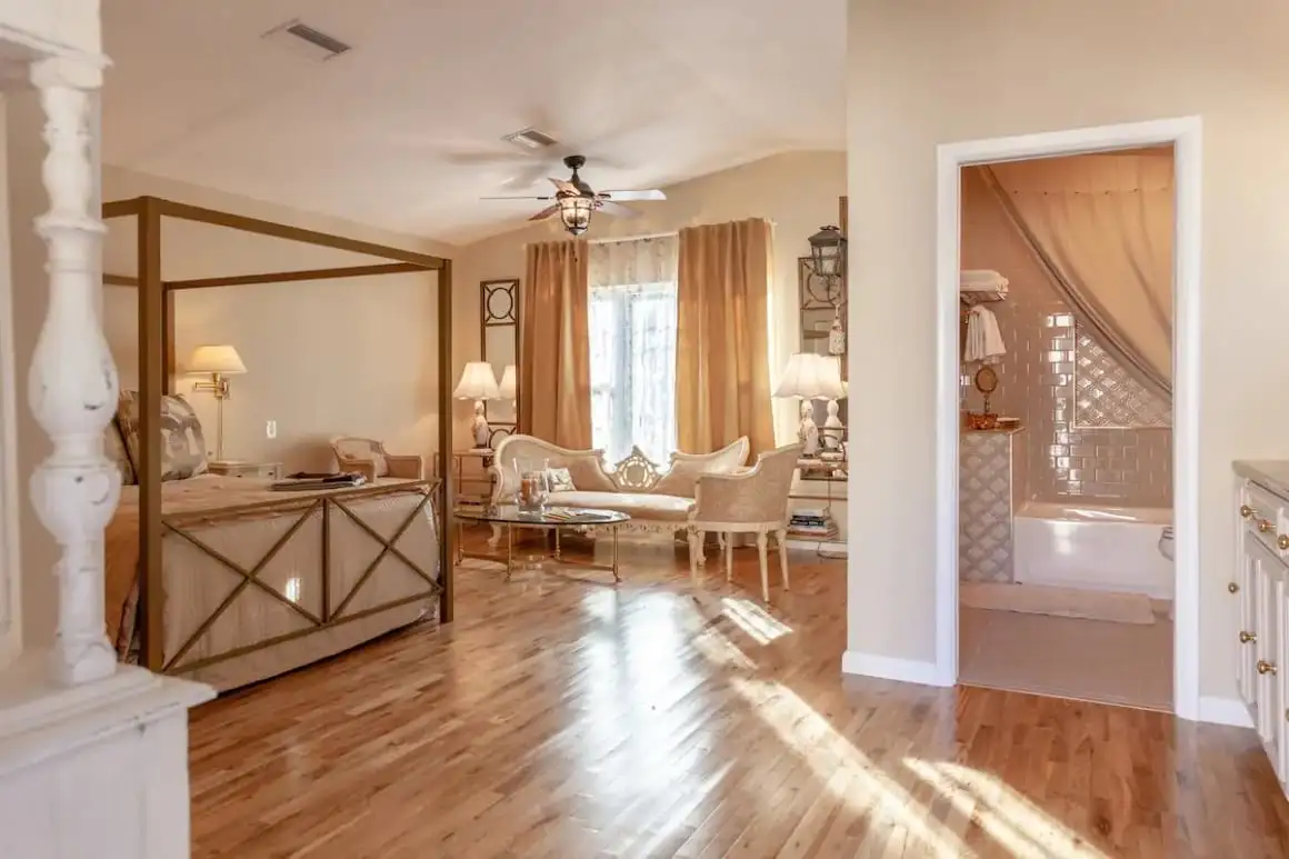 1Taylors Landing, Saint-Pétersbourg FL