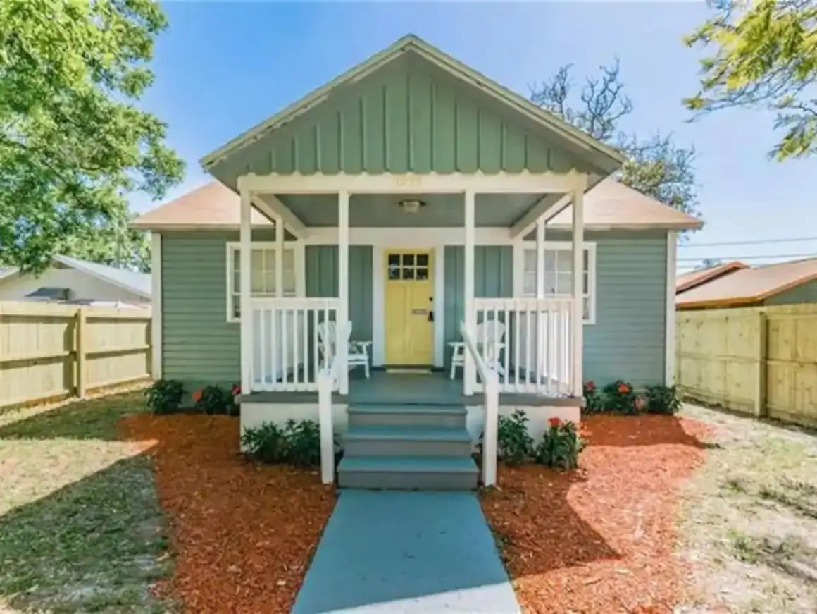 Retraite adaptée aux chiens, Saint-Pétersbourg, FL