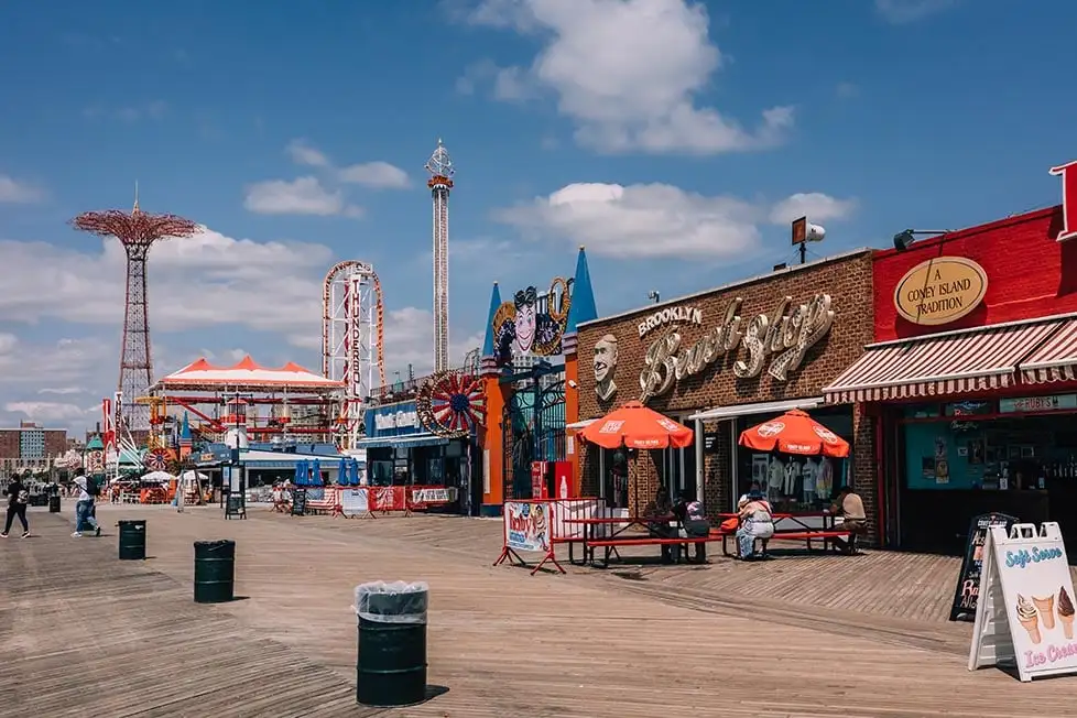 3 MELHORES albergues no Brooklyn (2024 • Guia interno!)