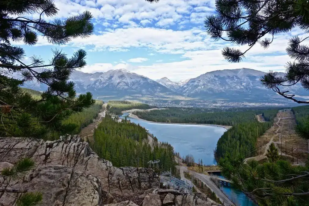 10 FANTASTISKE hoteller med private boblebad i Canmore [2024-utgaven]