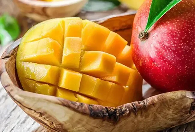 Диета и хранене: Кои плодове са най -високи и най -ниски в захарта?