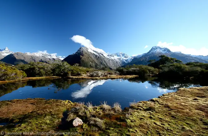 Fantastisk rejsebillede af en bjergkæde i New Zealand